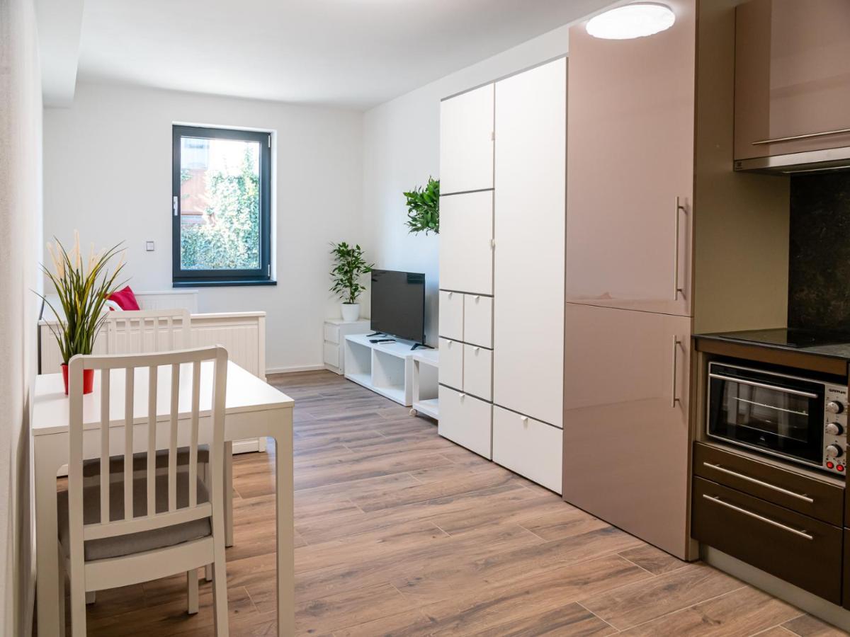 Apartmany Gemini Злин Экстерьер фото